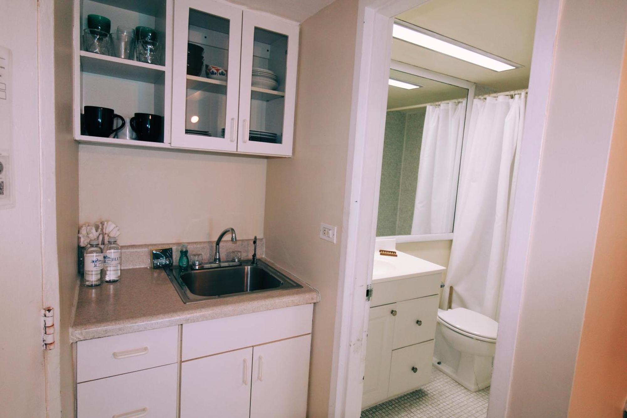 Castle 1733 Ocean View Studio With Direct Beach Access, Pool, Tennis & Free Parking Miami Beach Buitenkant foto