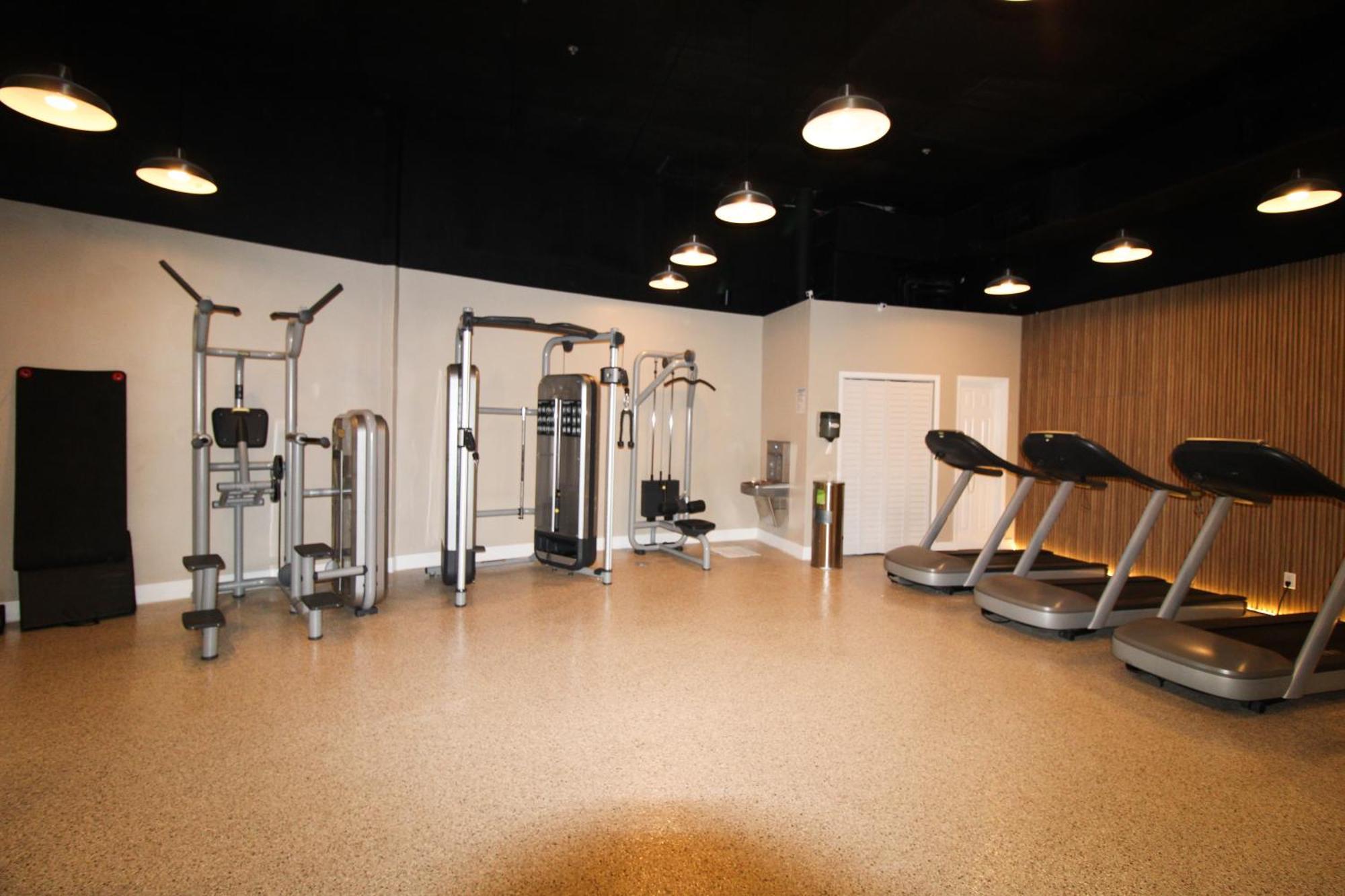 Castle 1733 Ocean View Studio With Direct Beach Access, Pool, Tennis & Free Parking Miami Beach Buitenkant foto