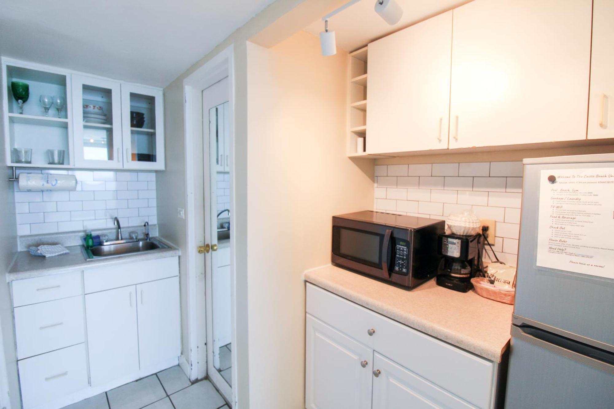 Castle 1733 Ocean View Studio With Direct Beach Access, Pool, Tennis & Free Parking Miami Beach Buitenkant foto