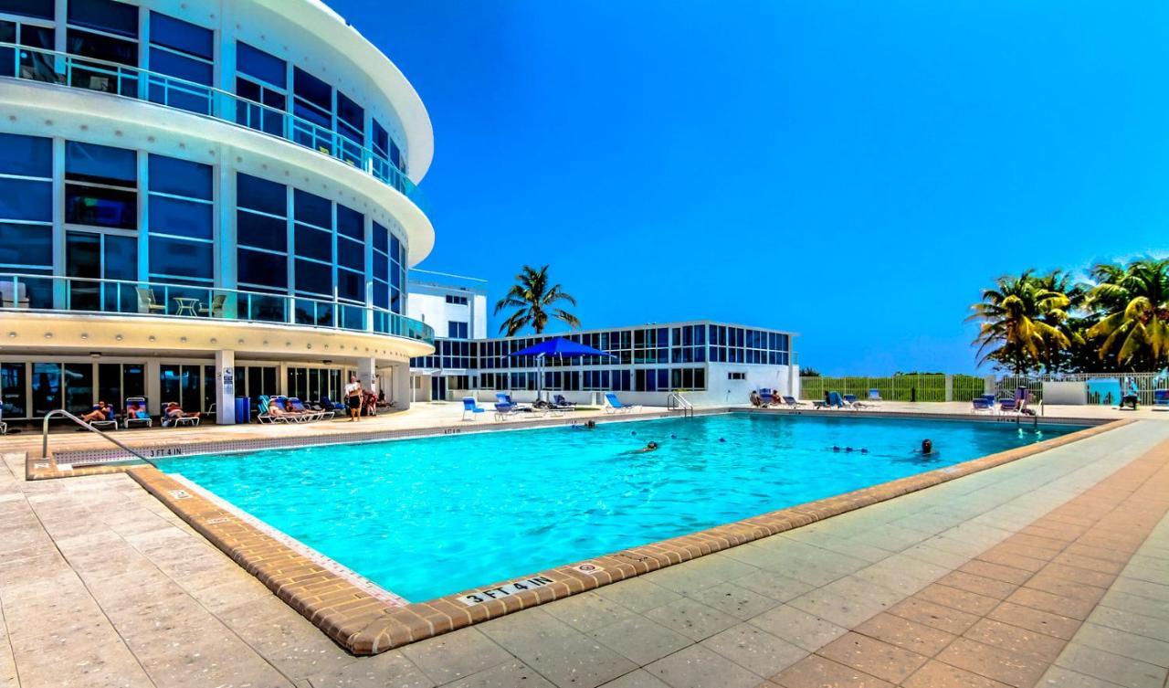 Castle 1733 Ocean View Studio With Direct Beach Access, Pool, Tennis & Free Parking Miami Beach Buitenkant foto