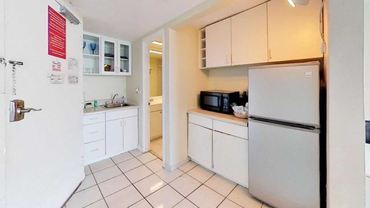 Castle 1733 Ocean View Studio With Direct Beach Access, Pool, Tennis & Free Parking Miami Beach Buitenkant foto
